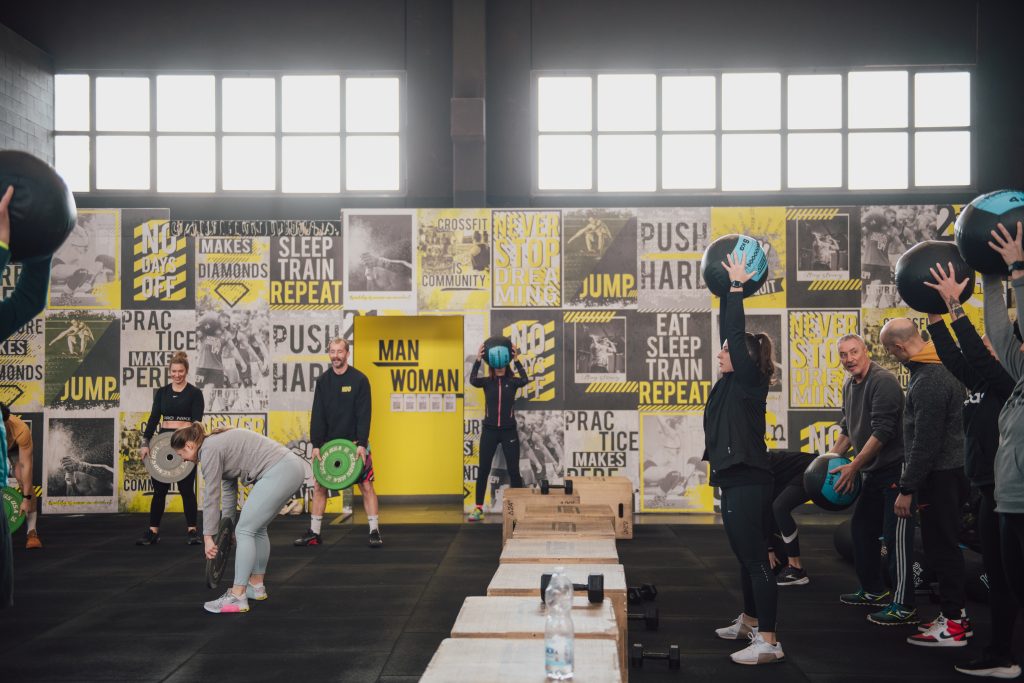 ALLENAMENTO FORZA CROSSFIT SARONNO
